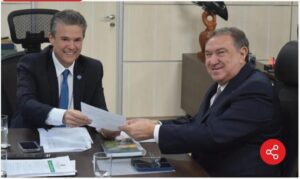 Átila no ministério da Pesca editado