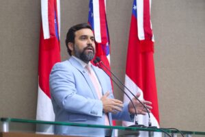 George sobre fevereiro roxo