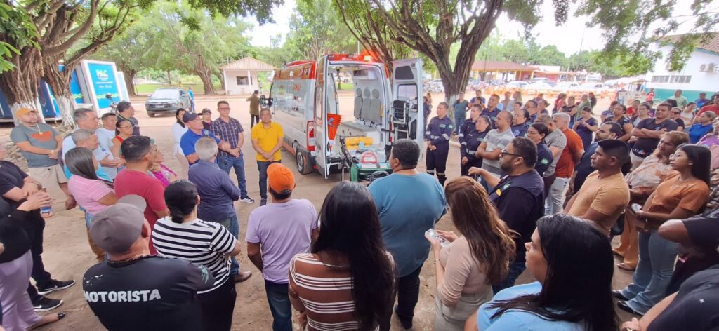 Entrega de ambulância