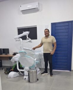 Leoni na UBS Nossa senhora do Carmo editada