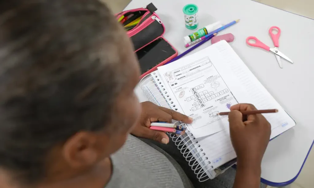 Menor taxa de analfabetismo