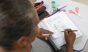 Menor taxa de analfabetismo