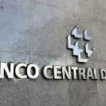 MERCADO FINANCEIRO ELEVA PREVISÃO DA SELIC PARA 13,75% AO ANO