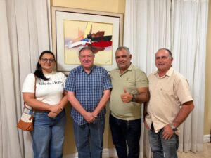 Átila e prefeito de Canutama