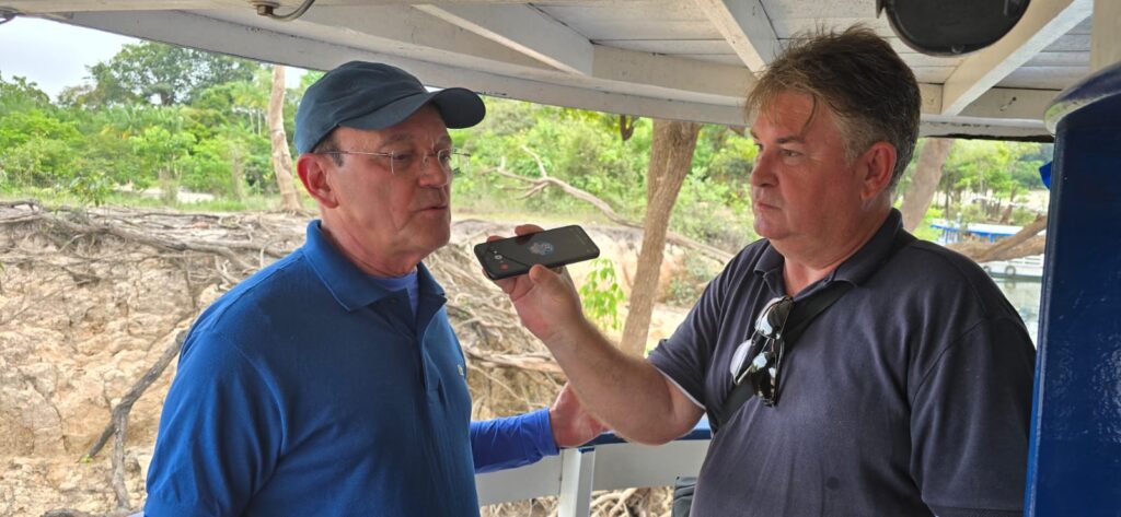 Entrevista a rádio