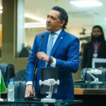 AGOSTO LILÁS: LEIS DE FELIPE SOUZA REFORÇAM PROTEÇÃO ÀS MULHERES NO AMAZONAS