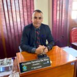 VEREADOR OSVALDO HOMENAGEIA ALUNOS/ATLETAS DE HUMAITÁ E COBRA PAVIMENTAÇÃO EM SESSÃO NA CÂMARA