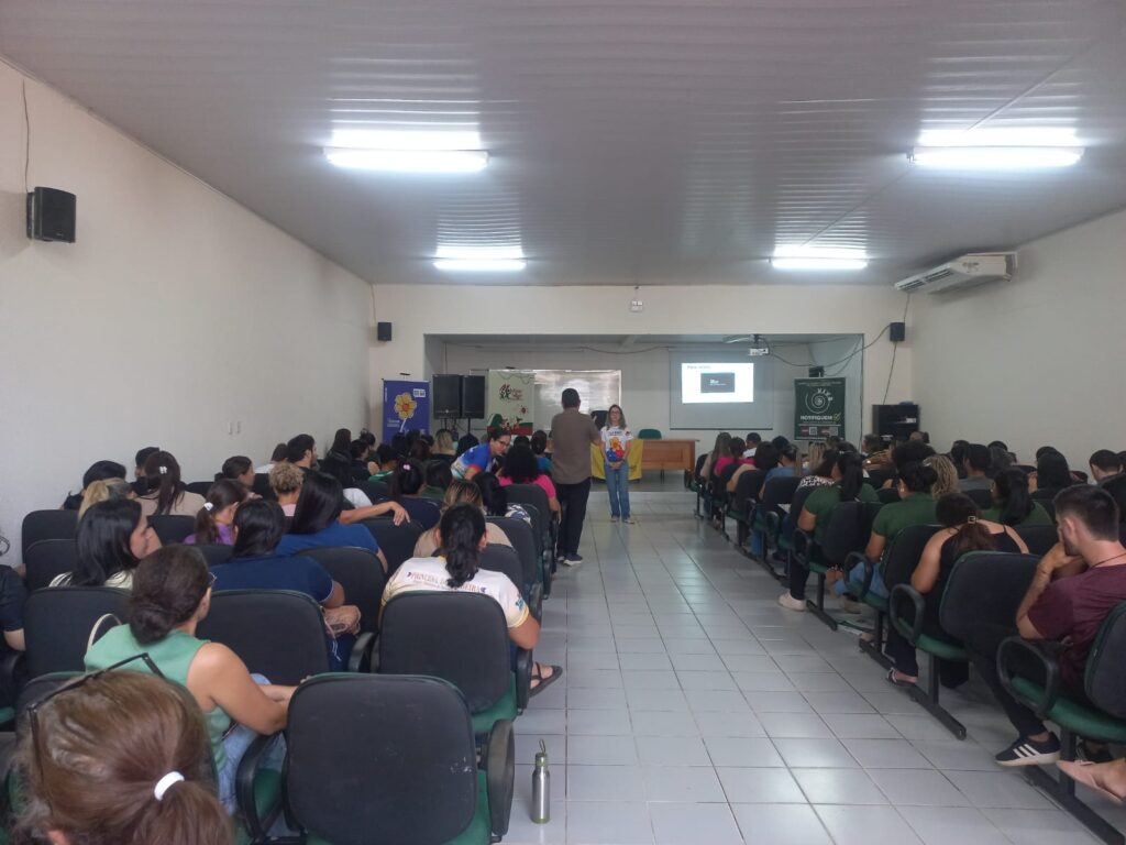 Oficina na UFAM