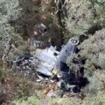 BOMBEIROS ENCONTRAM HELICÓPTERO COM CORPO DO CANTOR RICK