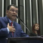 O SALTO DOS MINERAIS CRÍTICOS: COMO O SENADO DESTRAVOU O MARCO QUE PODE INJETAR R$ 7 BILHÕES NO PAÍS