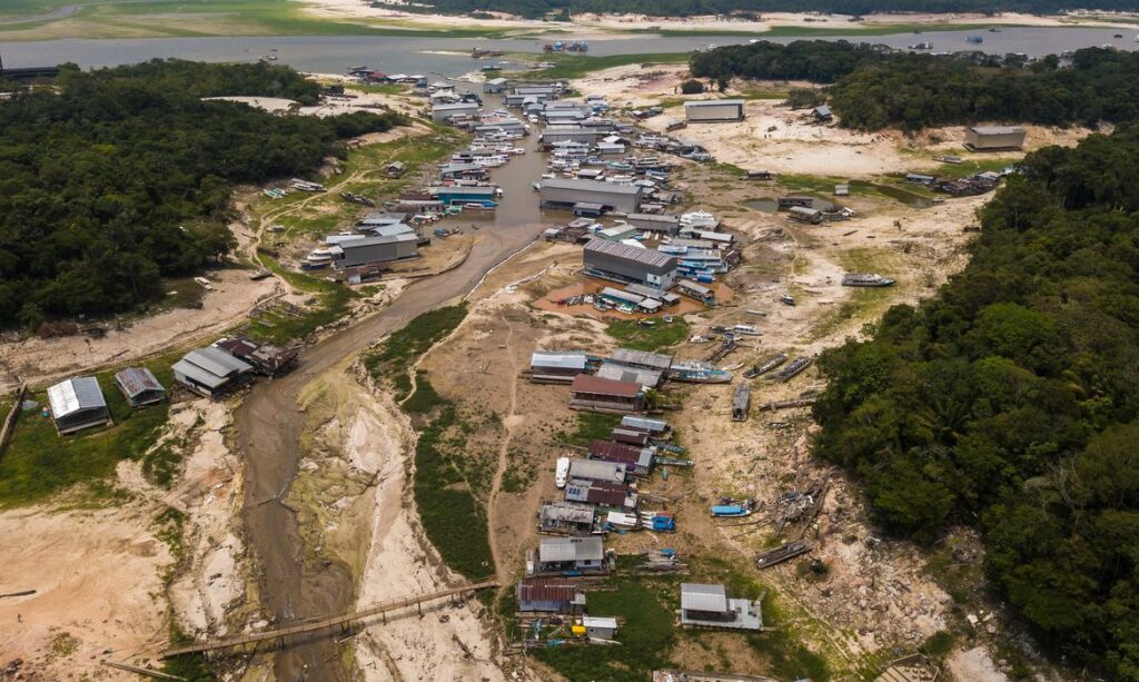 Seca na Amazônia
