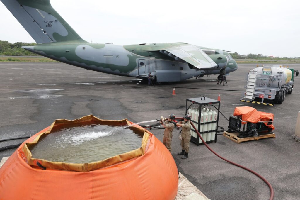 Aviões utilizados no combate a incêndios