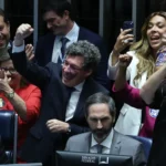 SENADO APROVA FIM DA ESCALA 6X1 E REDUÇÃO DA JORNADA DE TRABALHO